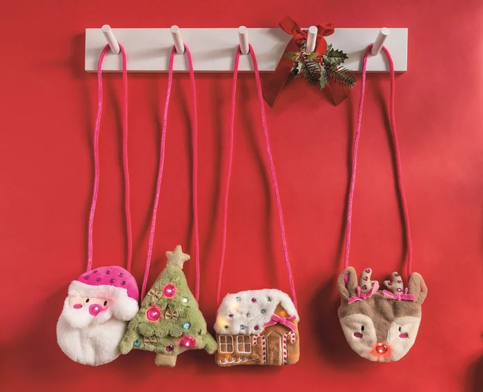 Christmas Light-Up Purse