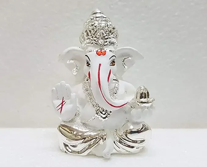 CHURU SILVERWARE Gold and Silver Plated Mukut appu Ganesha for car Dashboard (White)