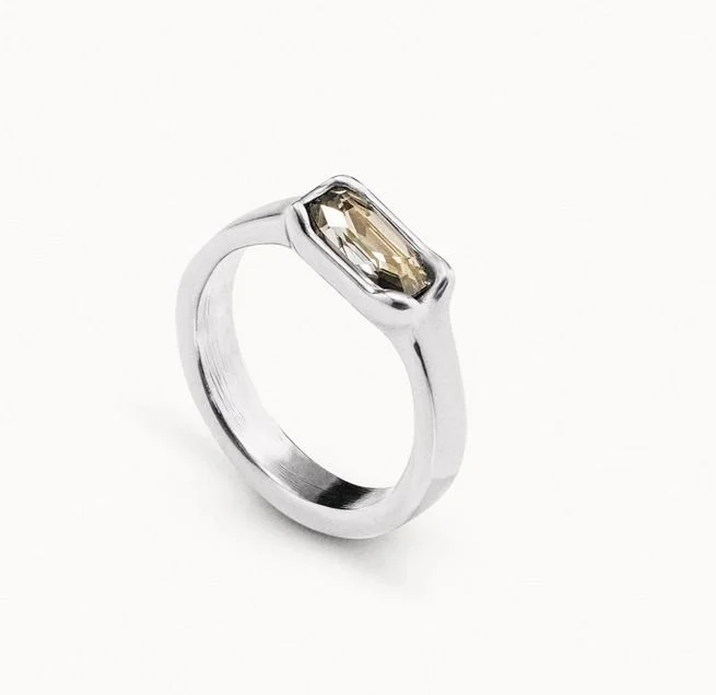 Cobra Ring