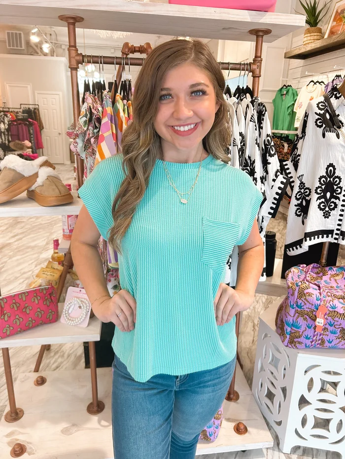Comfort Classic Ribbed Pocket Emerald Top