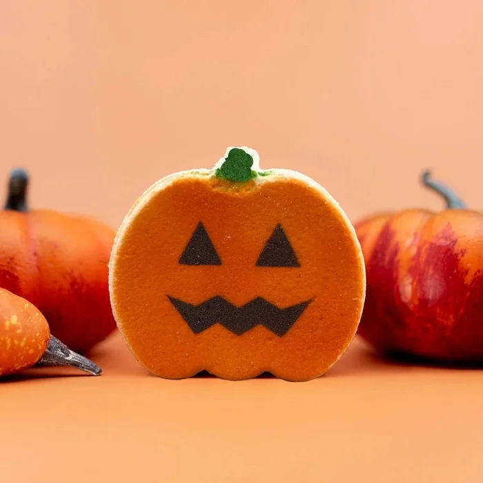 Jack-O-Lantern Bath Bomb