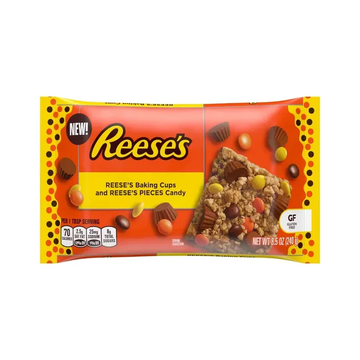 Reese‘s Baking Cups and Candy Pieces