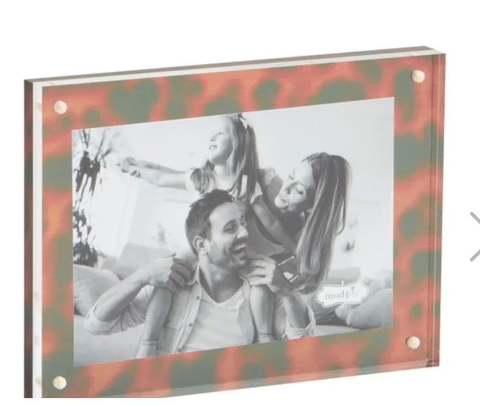 Small Tortoise Frame