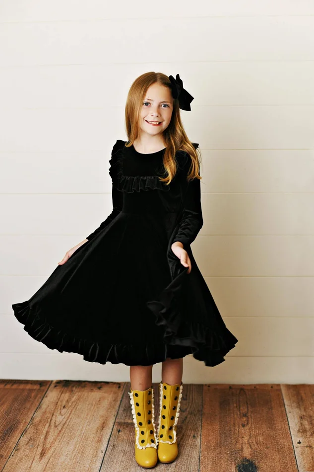 Tween Girls Black Velvet Ruffle Dress