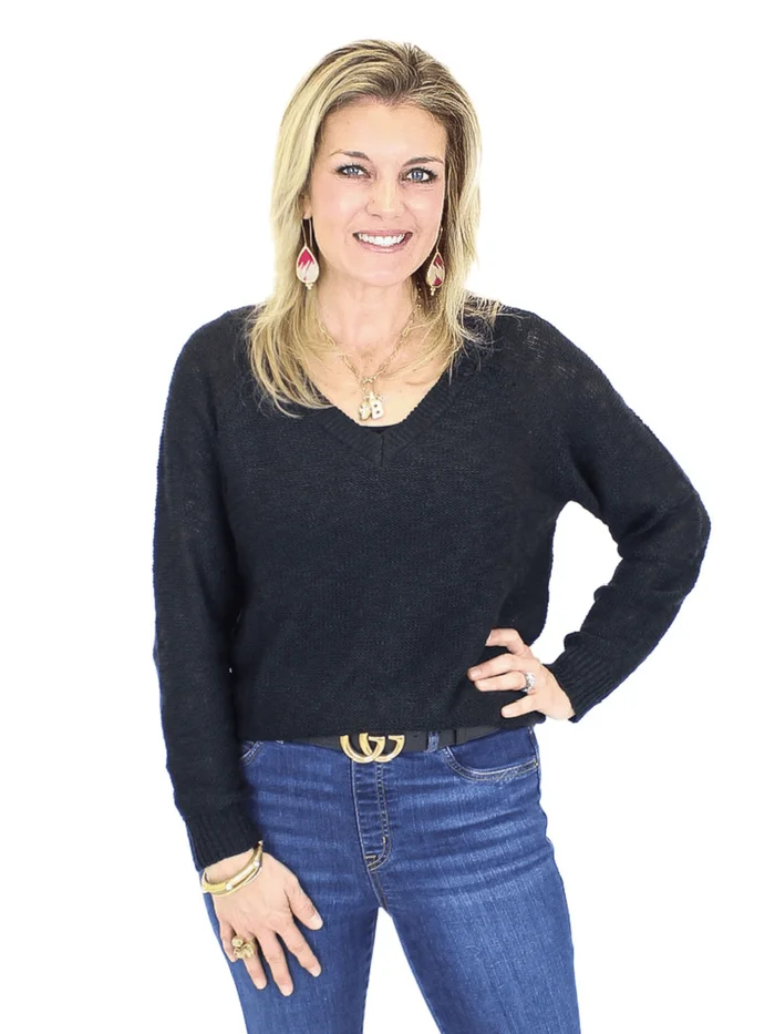 Wynn V-Neck Sweater – Black/Oatmeal